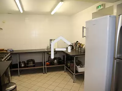 Maison, 620 m²
