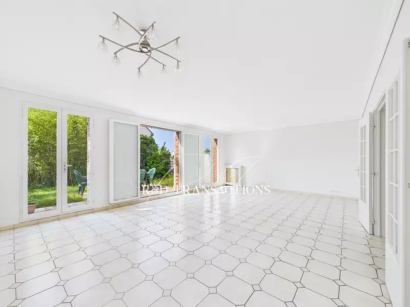 Maison, 193,23 m²