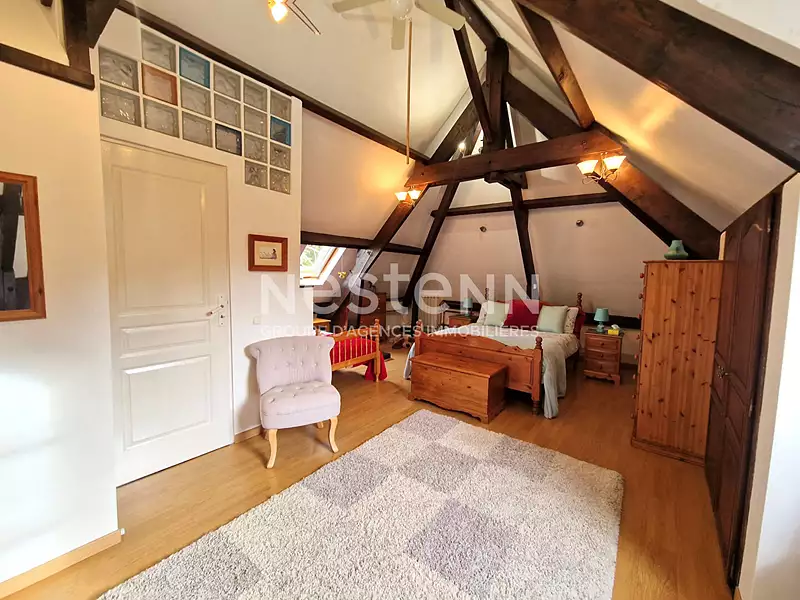 Maison, 250 m²