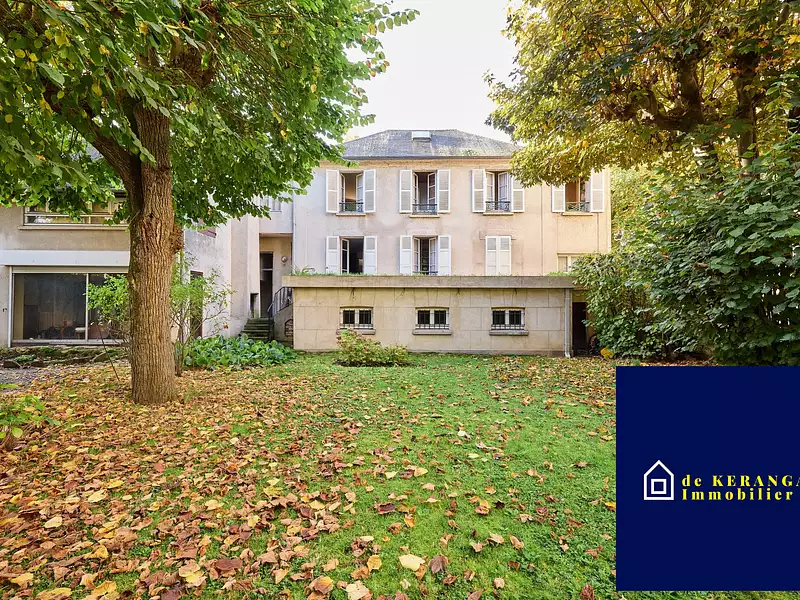 Maison, 222 m²