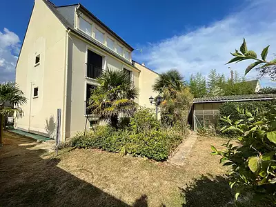 Maison, 228 m²