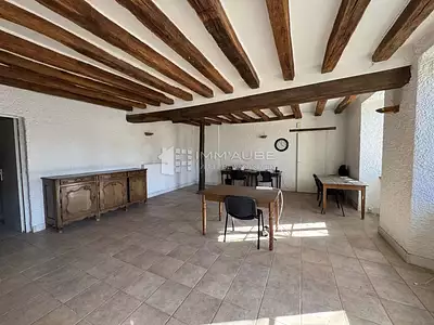 Maison, 256 m²
