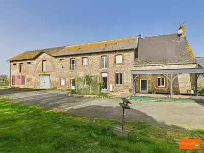 Maison, 240 m²