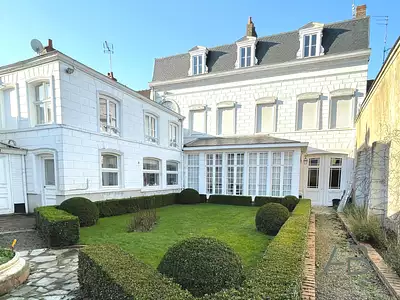 Maison, 450 m²