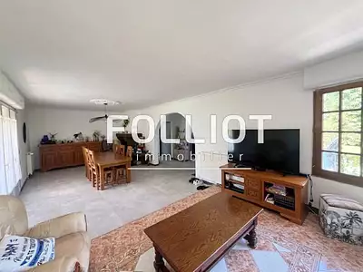 Maison, 177 m²