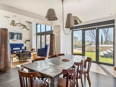 Maison, 270 m²