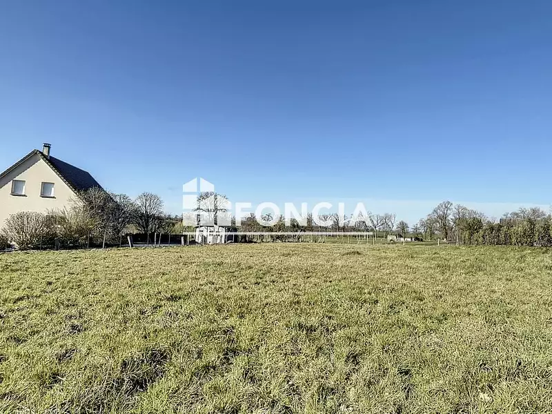 Terrain, 1 196 m²