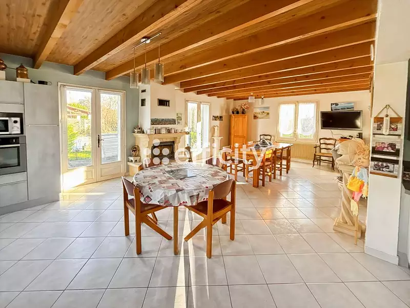 Maison, 130 m²