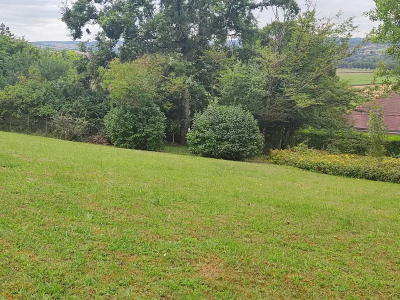 Terrain, 1 050 m²
