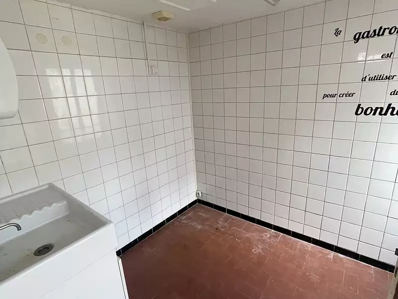 Immeuble, 298 m²