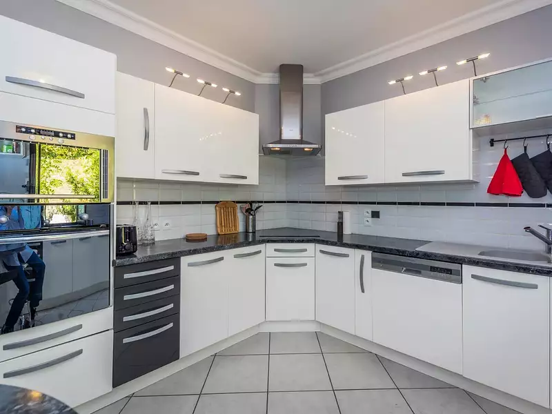 Maison, 206 m²