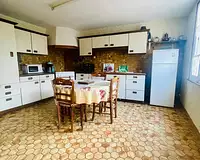 Maison, 179 m²