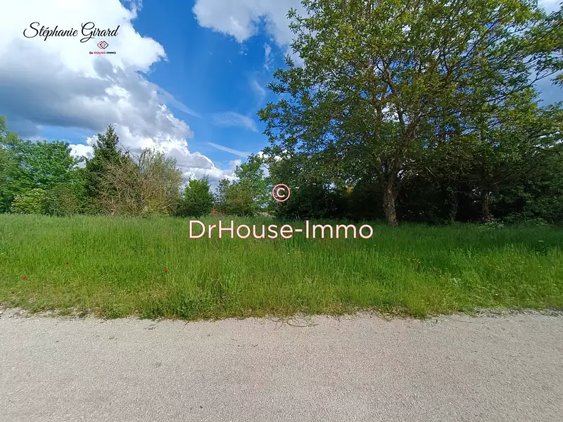 Terrain, 683 m²