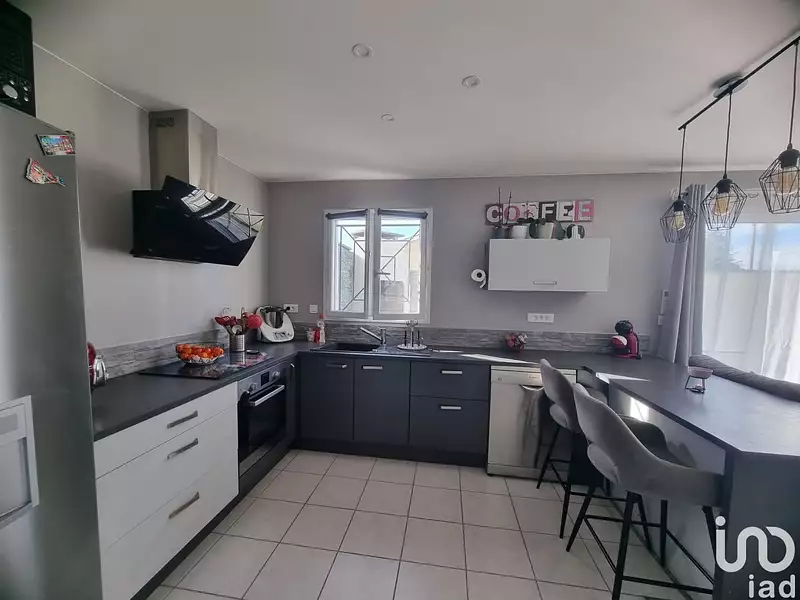 Maison, 99 m²
