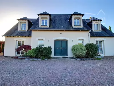 Maison, 198 m²