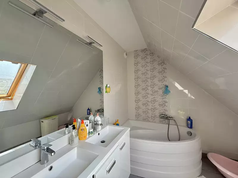 Maison, 115 m²