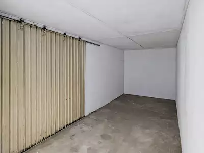 Parking, 12 m²