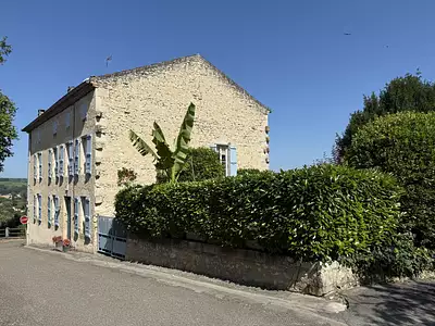 Maison, 197 m²