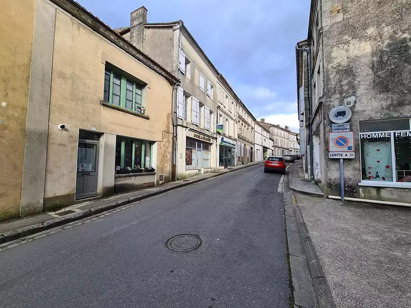 Immeuble, 350 m²