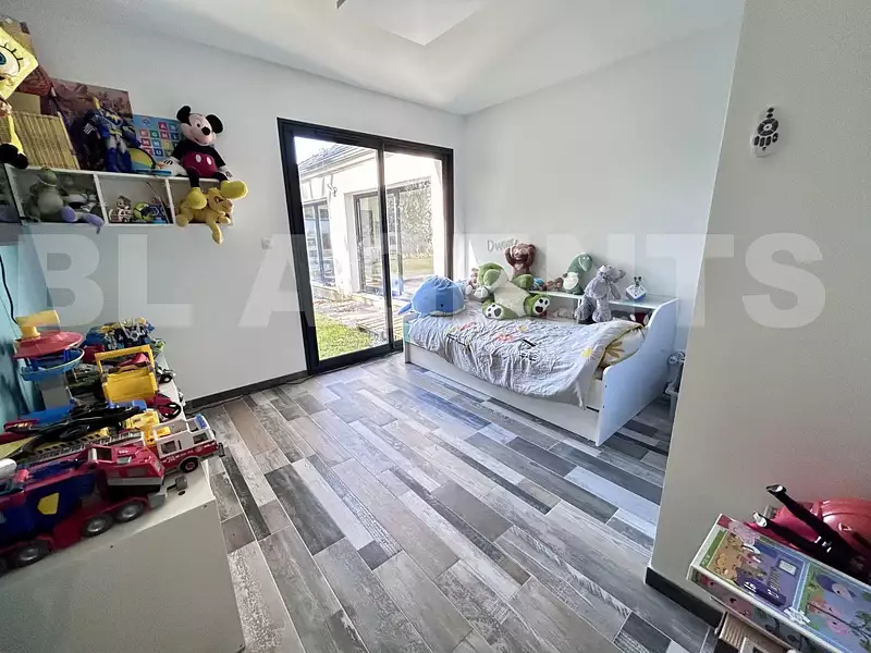 Maison, 137,5 m²