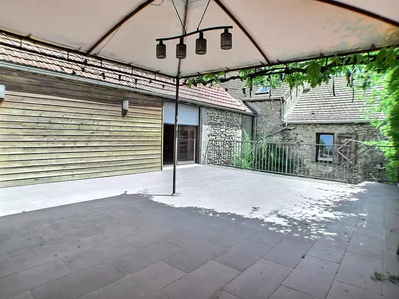 Maison, 151 m²