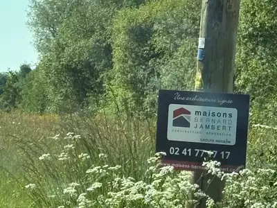 Terrain à bâtir, 385 m²
