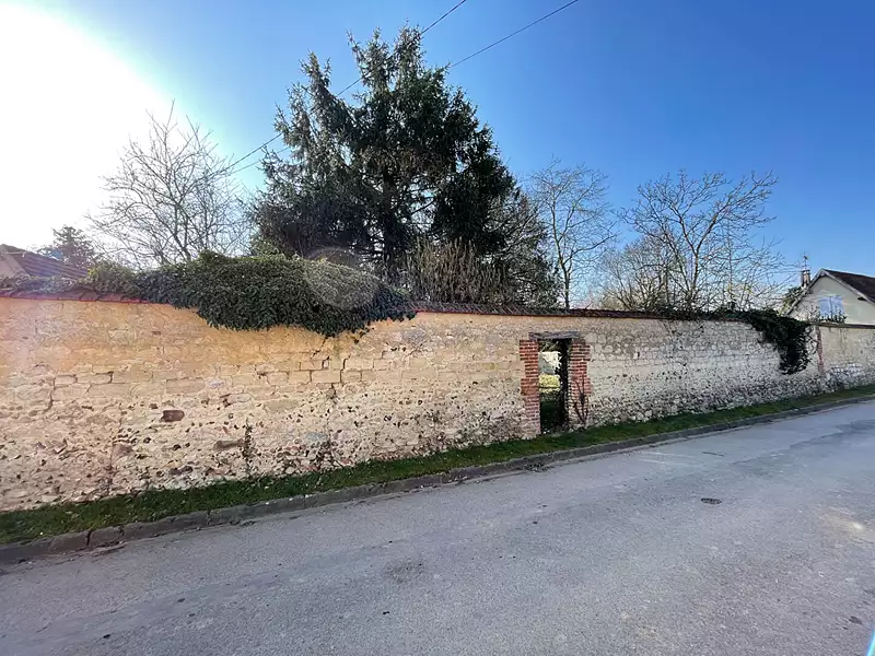 Terrain, 685 m²