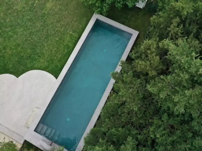 Divers, 200 m²