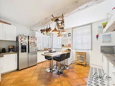 Maison, 220 m²