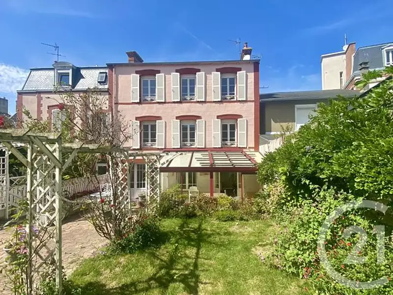 Maison, 172 m²