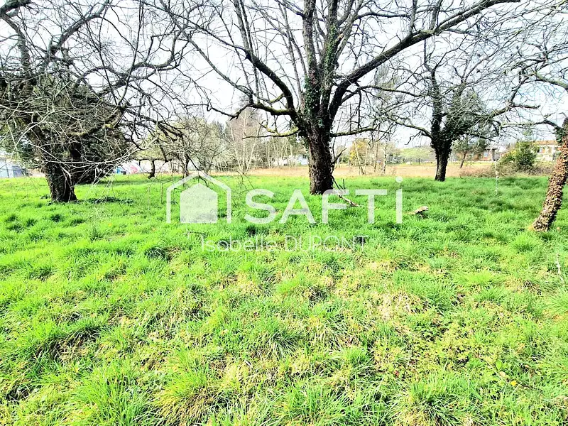 Terrain, 620 m²