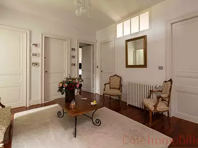 Maison, 374 m²