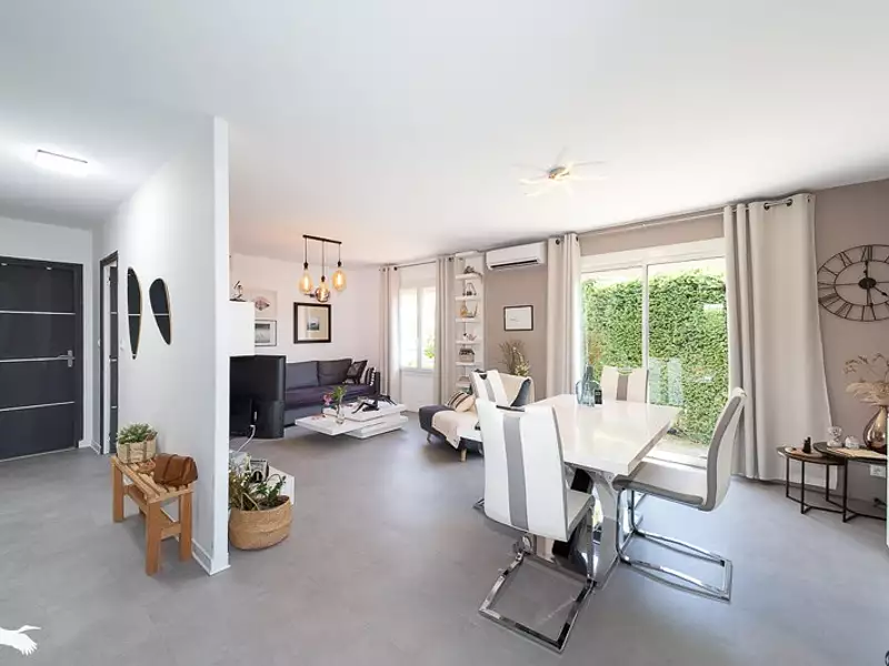 Maison, 75 m²