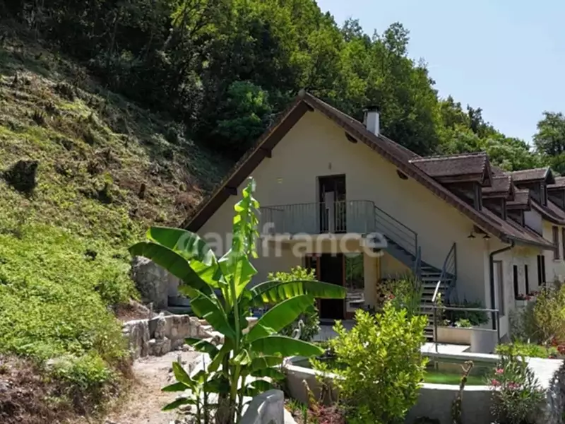 Maison, 290 m²