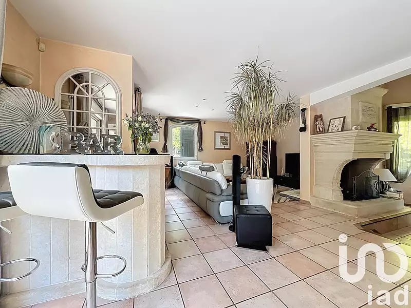 Maison, 227 m²