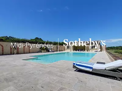 Maison, 728 m²