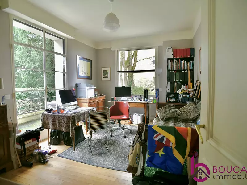 Maison, 248 m²
