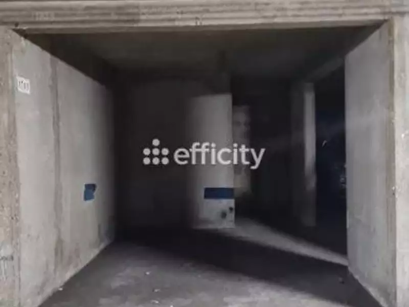 Parking, 13 m²