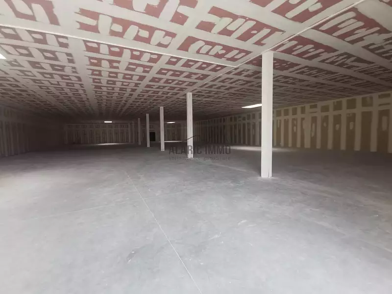 Divers, 880 m²