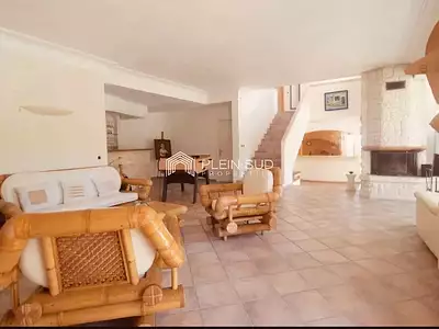 Maison, 280 m²