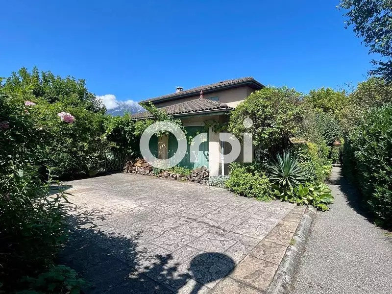 Maison, 137 m²