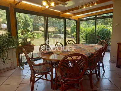 Maison, 210 m²