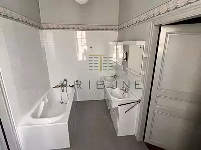 Maison, 235 m²