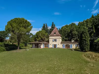Maison, 215 m²