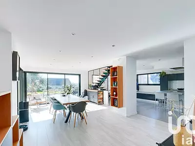 Maison, 170 m²
