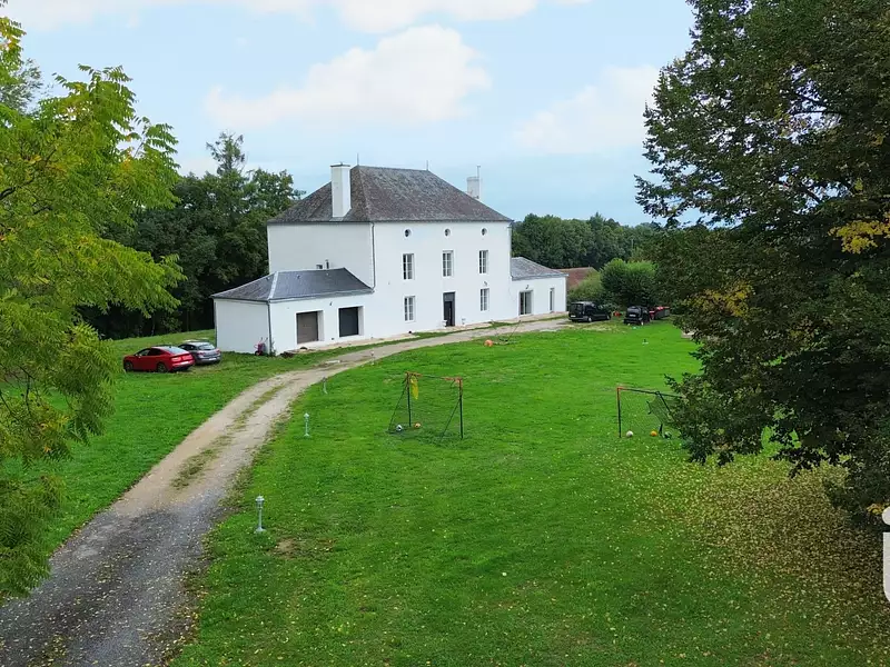 Maison, 286 m²