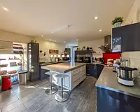 Maison, 320 m²