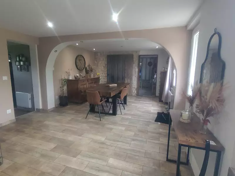Maison, 124 m²