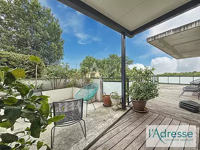 Maison, 240 m²