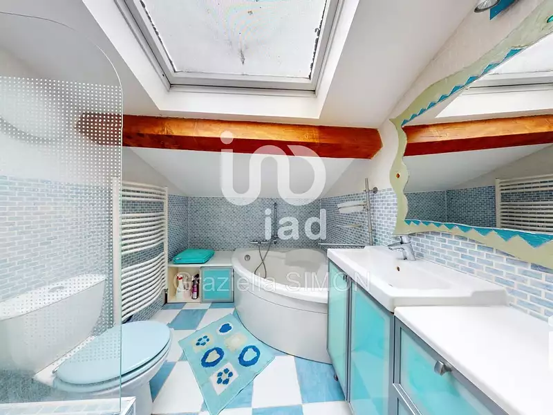 Maison, 157 m²
